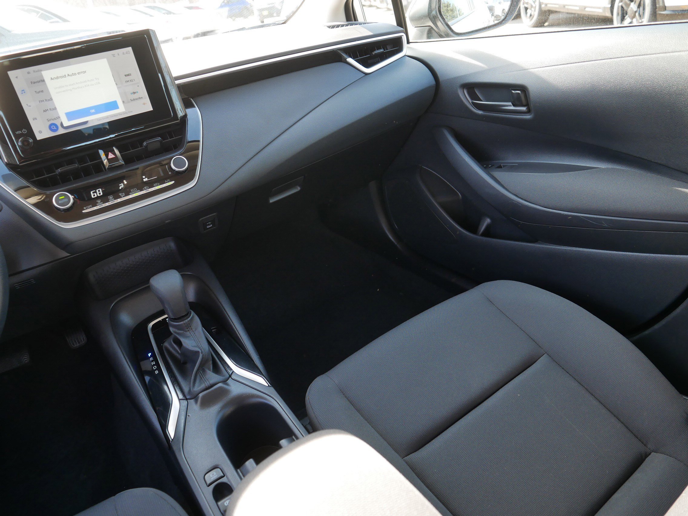 Used 2024 Toyota Corolla LE FWD image 11