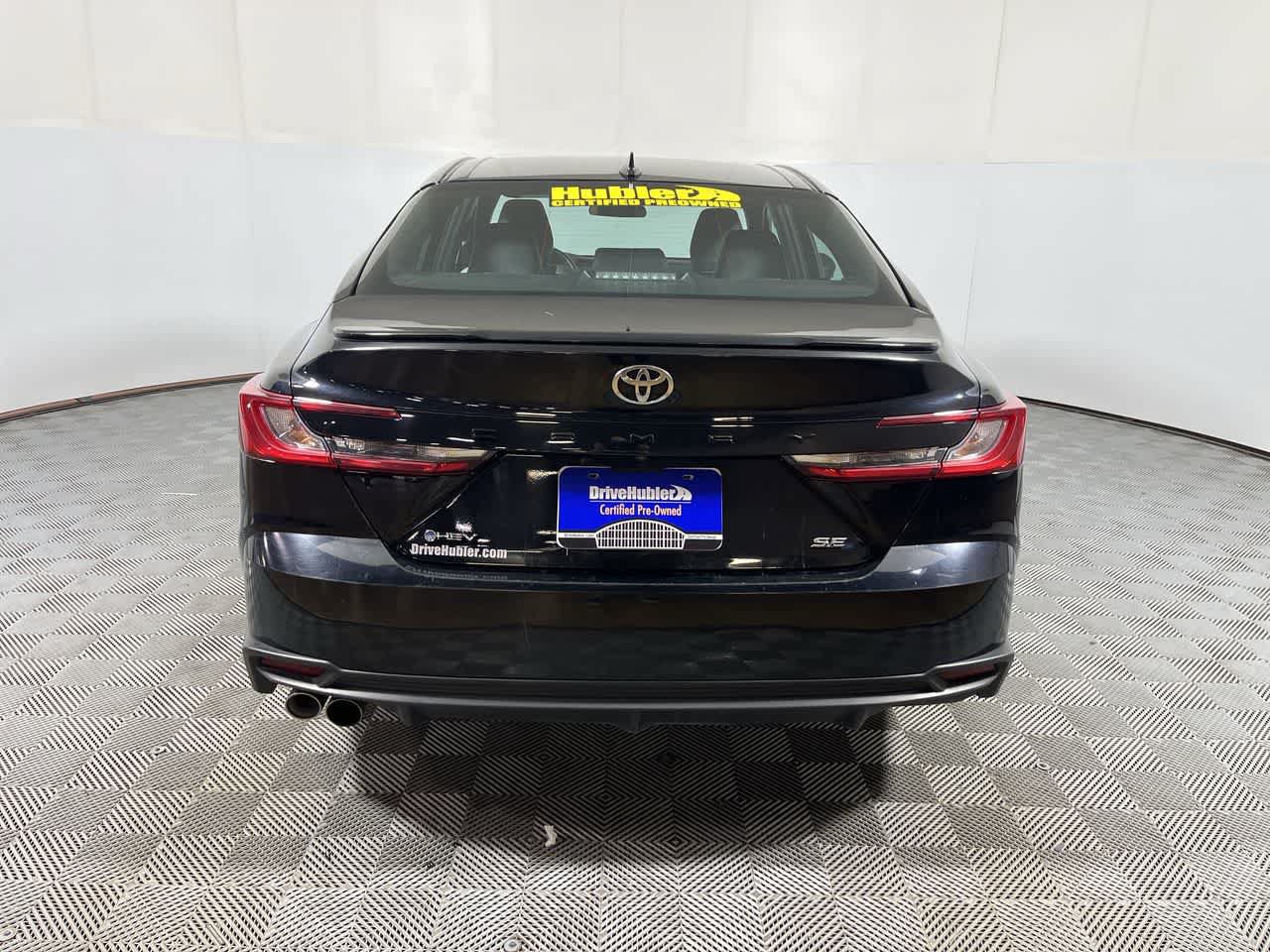 Used 2025 Toyota Camry SE FWD image 7