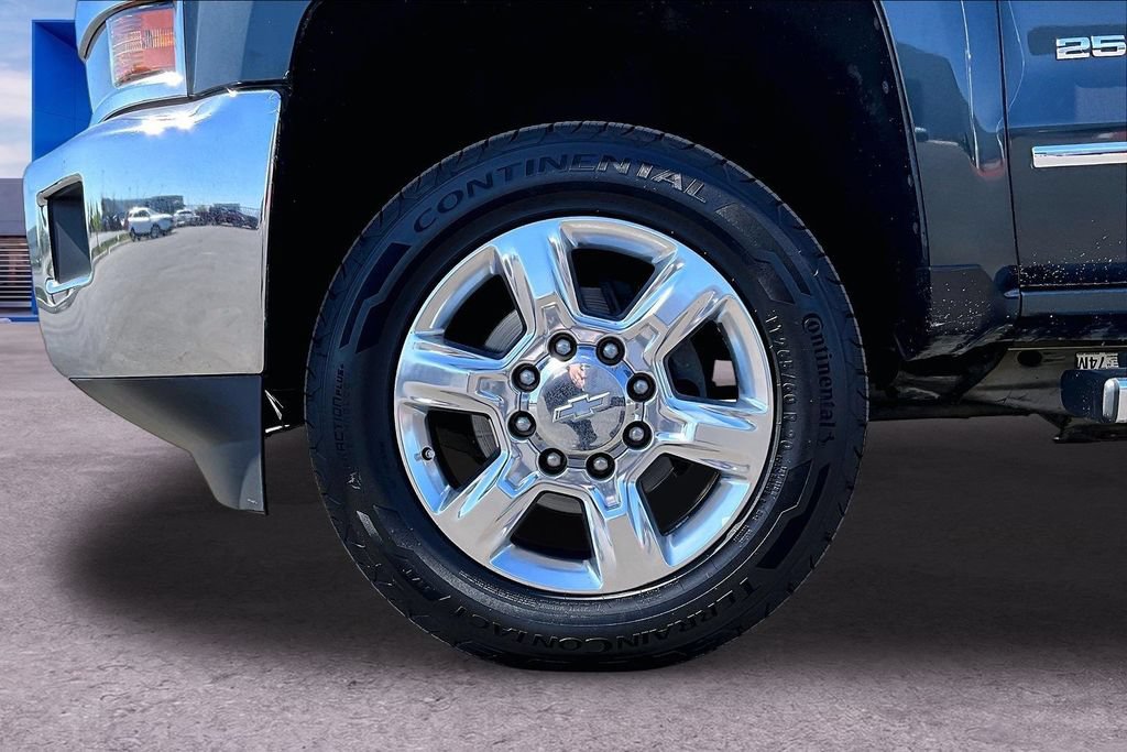 Used 2018 Chevrolet Silverado 2500 LTZ w/ Duramax Plus Package RWD image 29