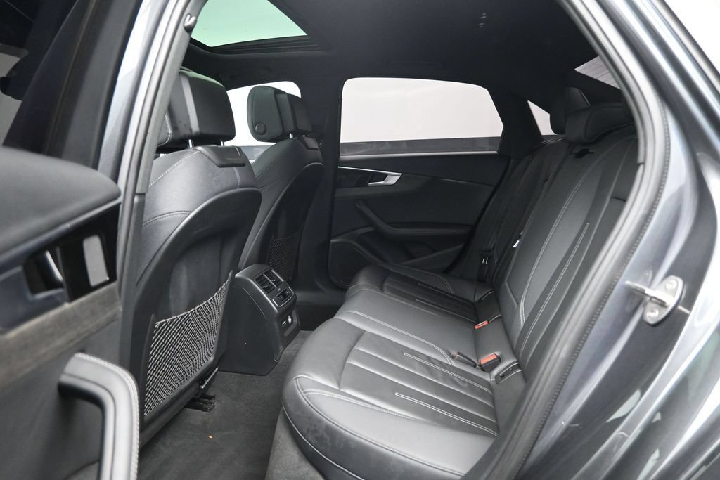 Used 2022 Audi A4 2.0T Premium Plus AWD/4WD image 25