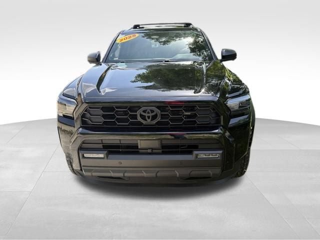 Used 2025 Toyota 4Runner TRD Off-Road Premium AWD/4WD image 2