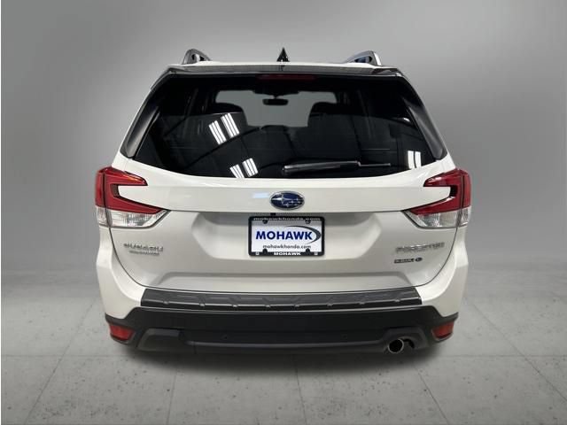 Used 2024 Subaru Forester Limited AWD/4WD image 4