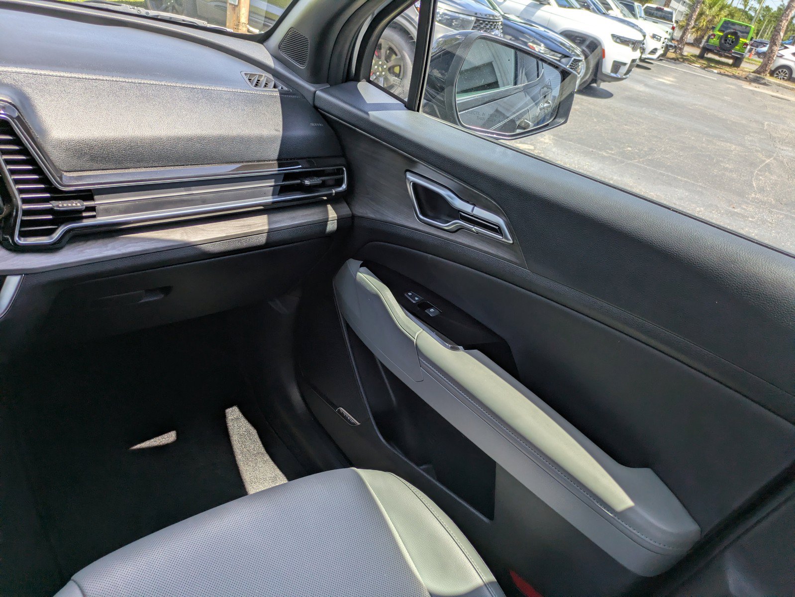 Certified 2024 Kia Sportage X-Pro Prestige AWD/4WD image 15