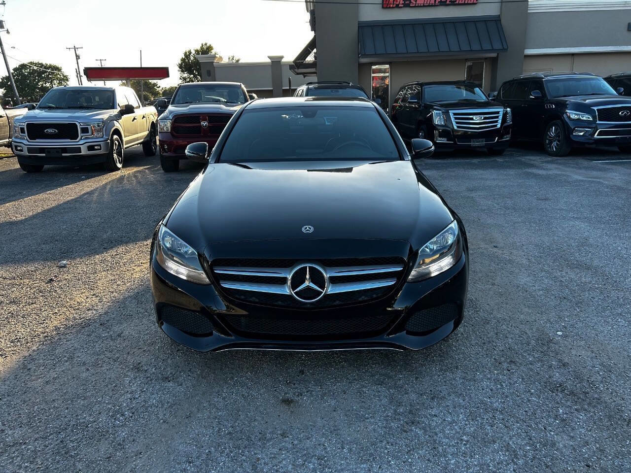 Used 2018 Mercedes-Benz C 300 Sedan w/ Premium Package image 2