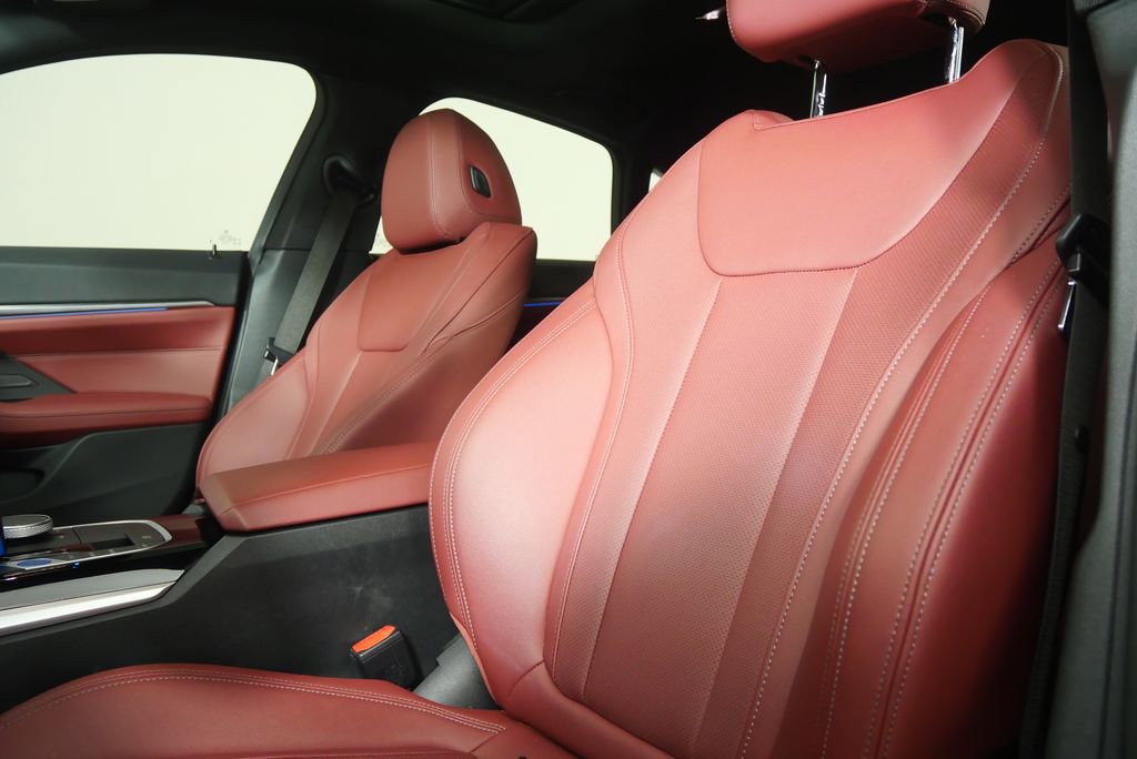 Certified 2023 BMW i4 eDrive35 image 11