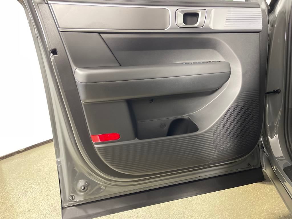 New 2026 Hyundai Santa Fe SE image 19