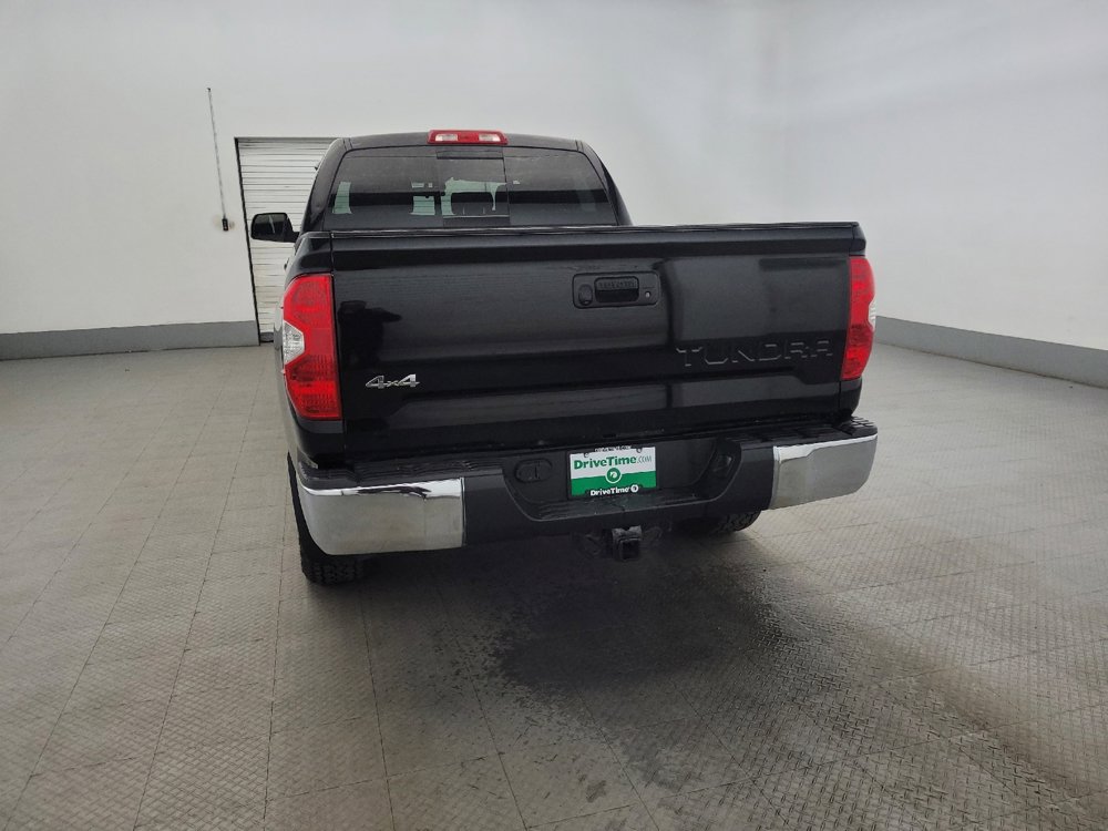 Used 2015 Toyota Tundra SR5 AWD/4WD image 6