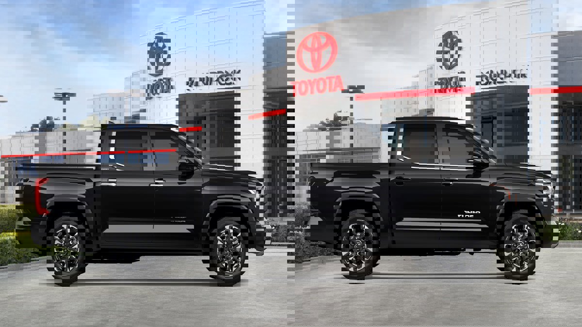 New 2026 Toyota Tundra Limited image 12