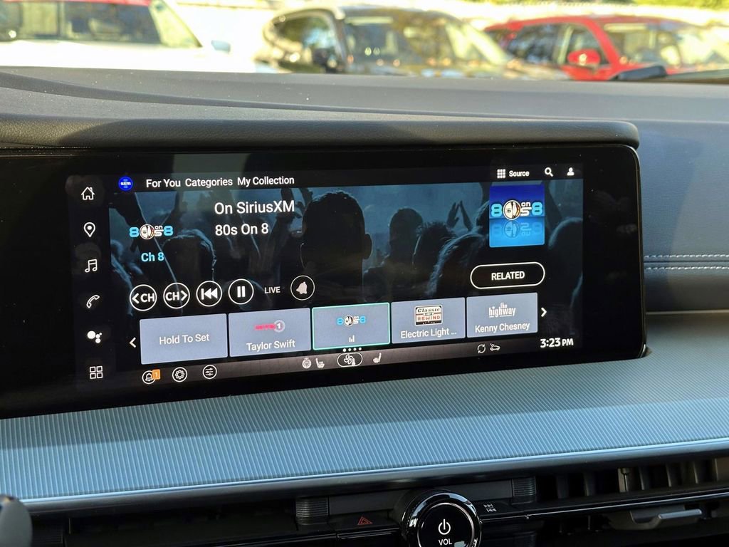 Certified 2025 Nissan Murano SL image 28