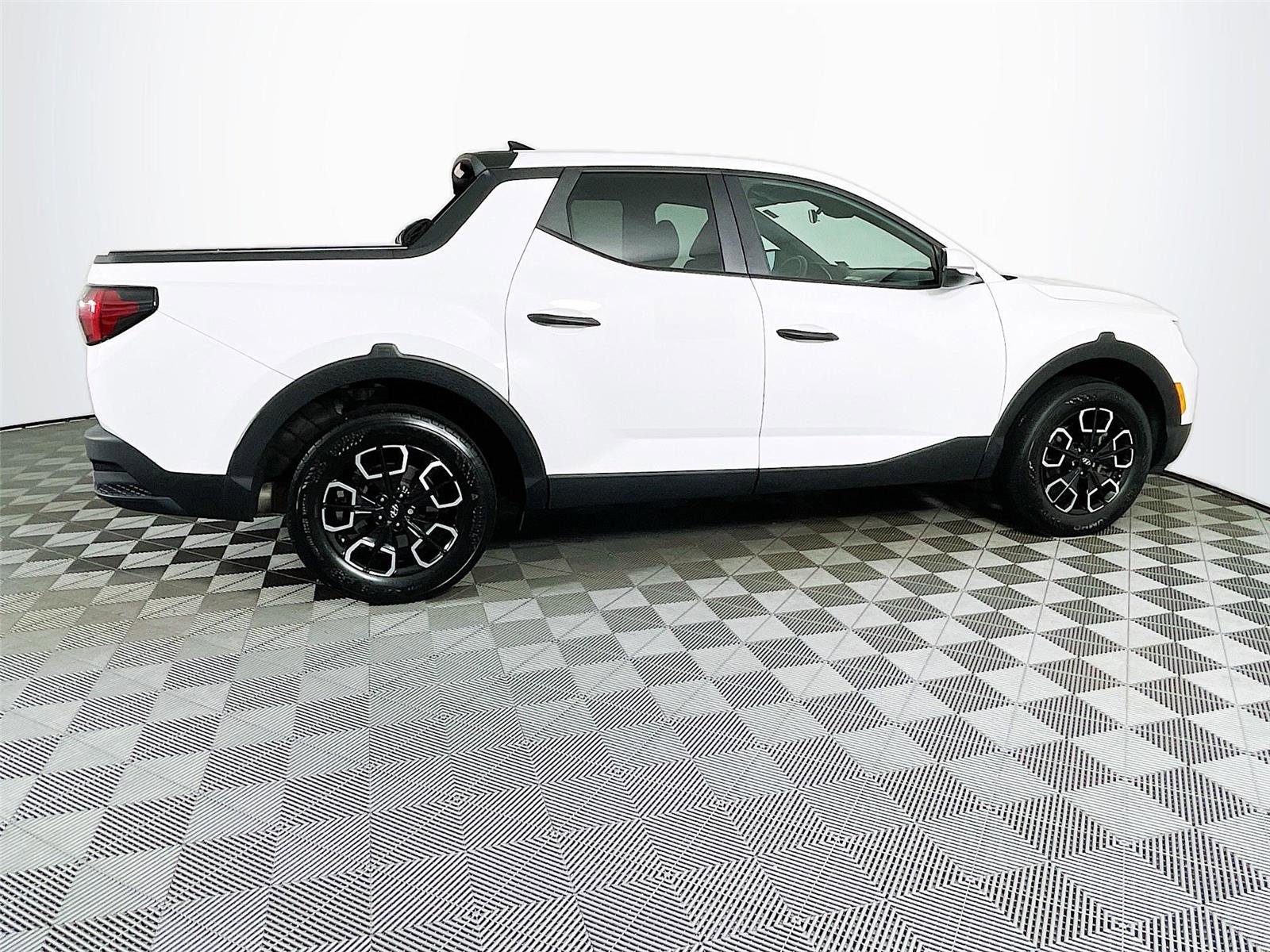 Used 2022 Hyundai Santa Cruz SEL image 10