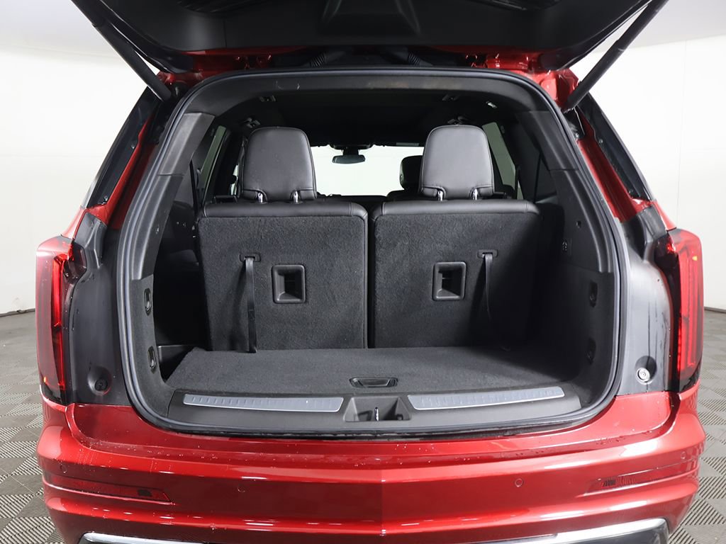 Used 2023 Cadillac XT6 Luxury image 21