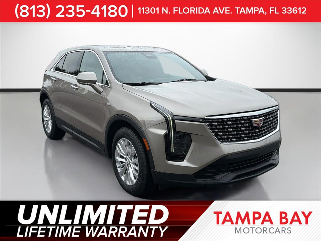 Used 2024 Cadillac XT4 Luxury FWD image 1