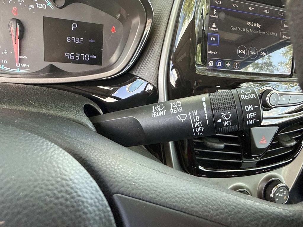Used 2020 Chevrolet Spark LT image 31
