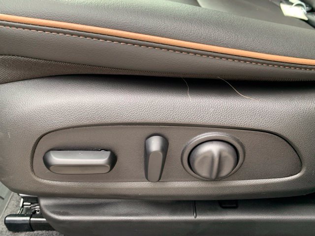 Used 2025 Buick Envista Avenir FWD image 34