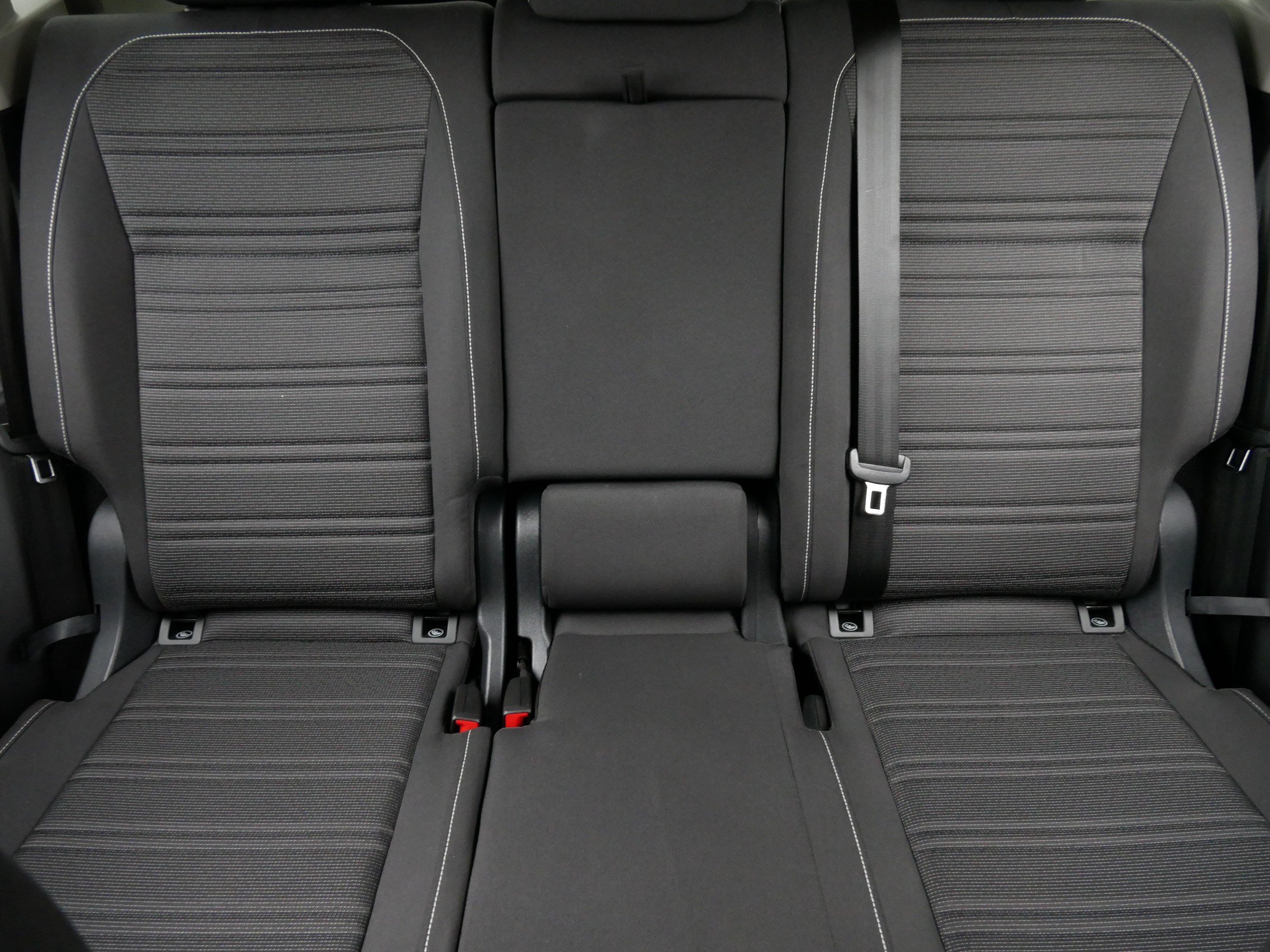Certified 2024 Volkswagen Tiguan S AWD/4WD image 13
