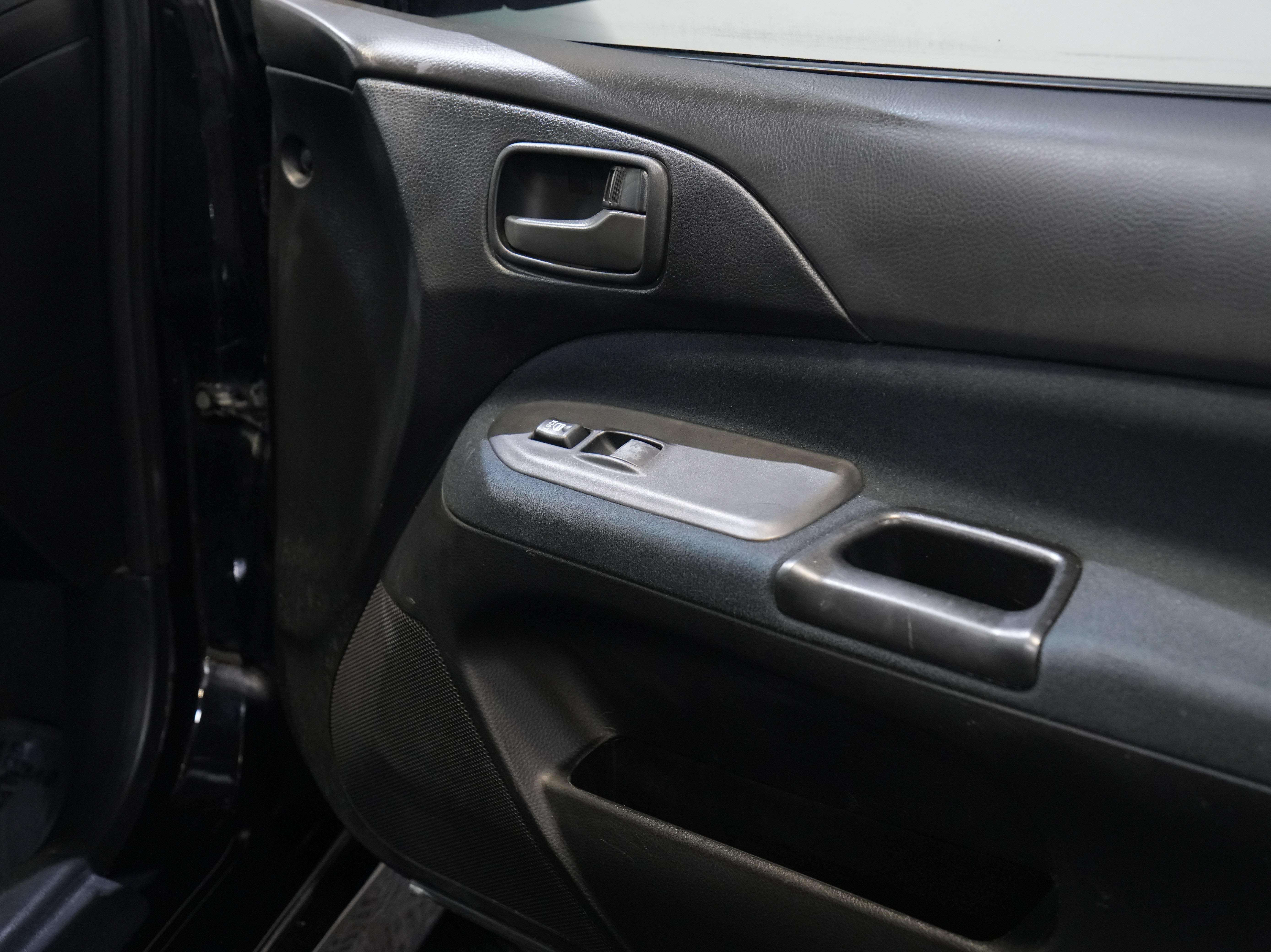 Used 2006 Mitsubishi Lancer Evolution MR AWD/4WD image 23