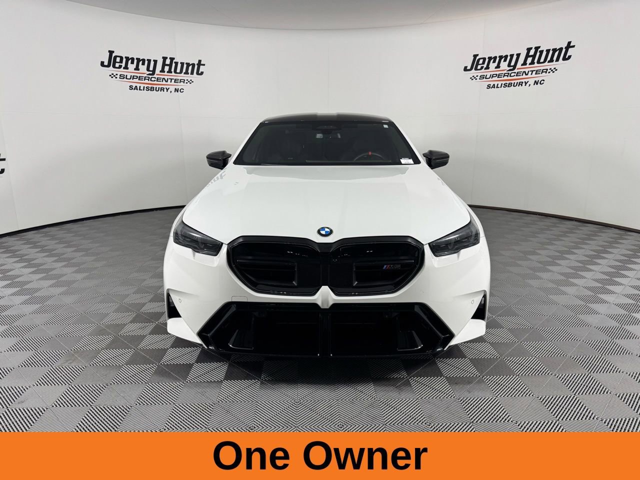 Used 2026 BMW M5 w/ Carbon Package image 5