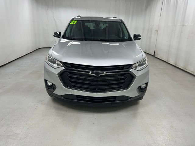 Used 2021 Chevrolet Traverse Premier w/ Redline Edition AWD/4WD image 4