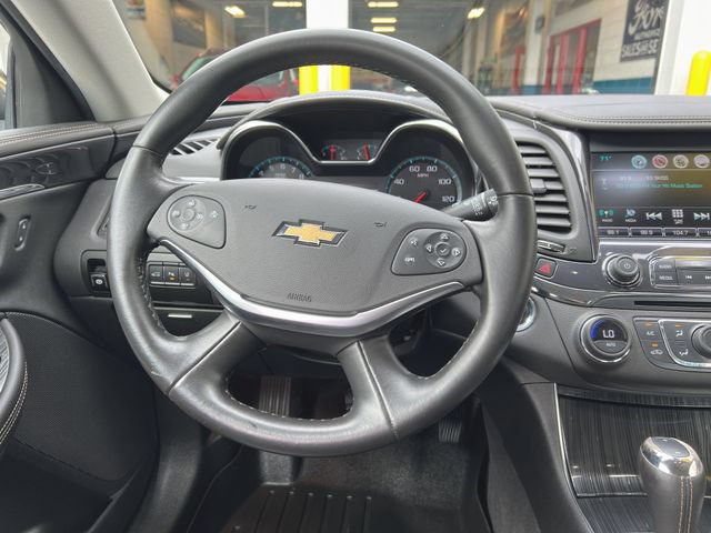 Used 2017 Chevrolet Impala Premier FWD image 23
