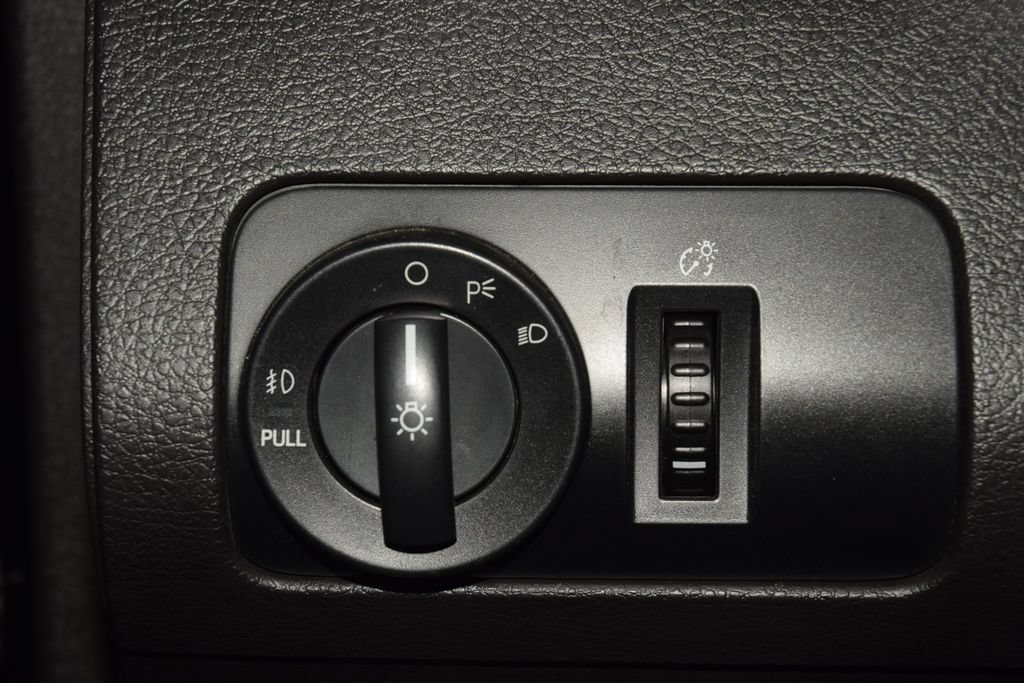 Used 2009 Ford Mustang Shelby GT500 RWD image 39