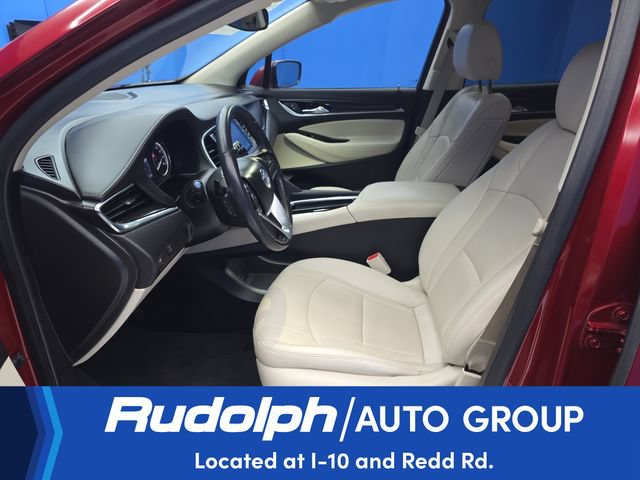 Used 2024 Buick Enclave Essence w/ Experience Buick Package FWD image 9
