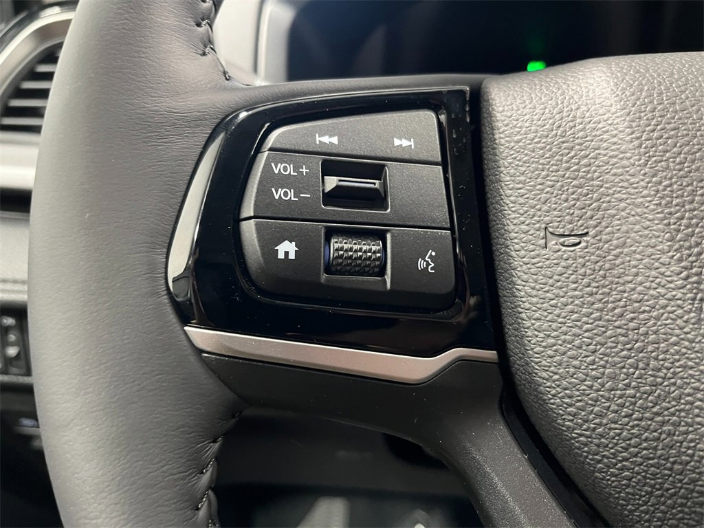 New 2026 Honda Odyssey Touring image 16