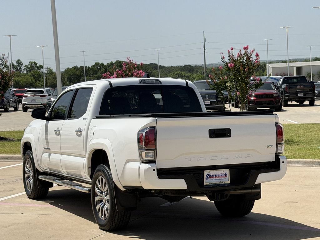 Used 2023 Toyota Tacoma Limited RWD image 4