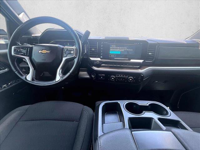 Used 2024 Chevrolet Silverado 2500 LT w/ Convenience Package AWD/4WD image 16