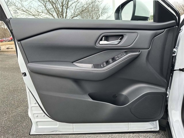 New 2026 Nissan Rogue SV image 14