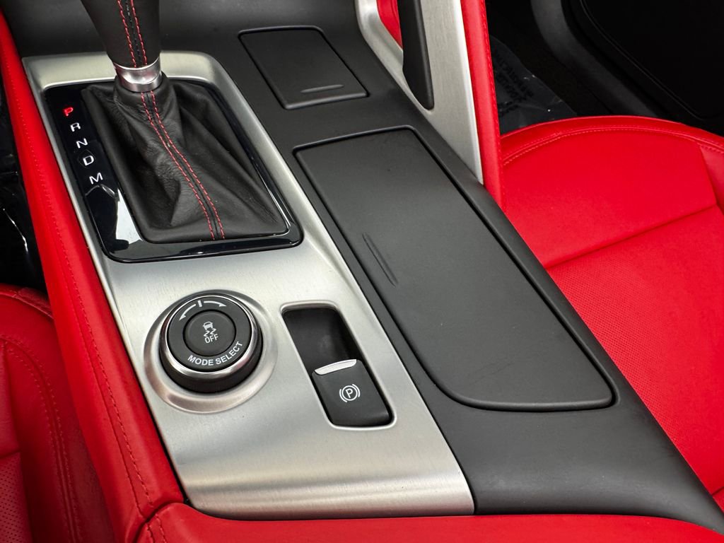 Used 2015 Chevrolet Corvette Z06 w/ 3LZ Preferred Equipment Group image 29