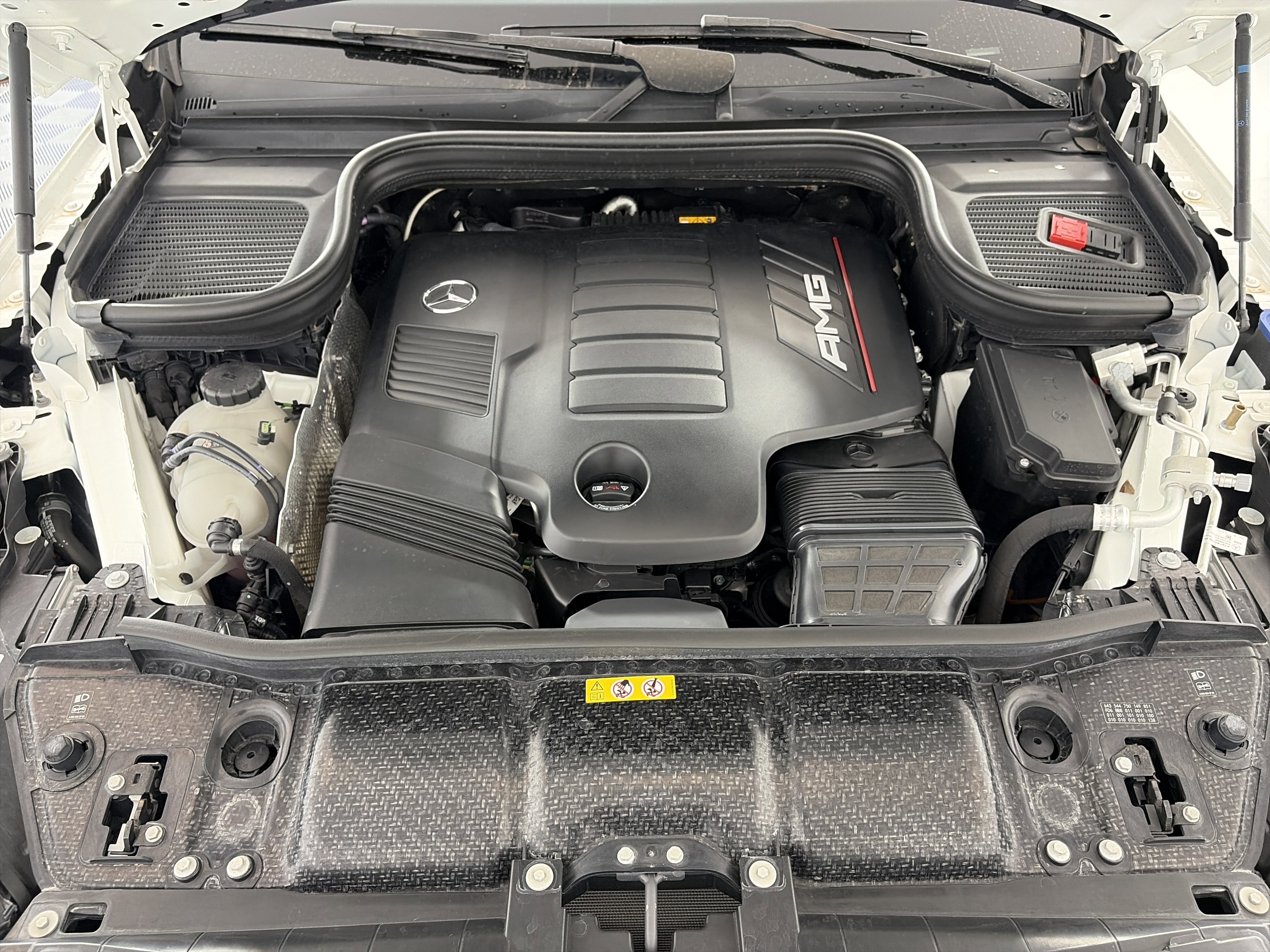 Used 2024 Mercedes-Benz GLE 53 AMG 4MATIC Coupe image 11