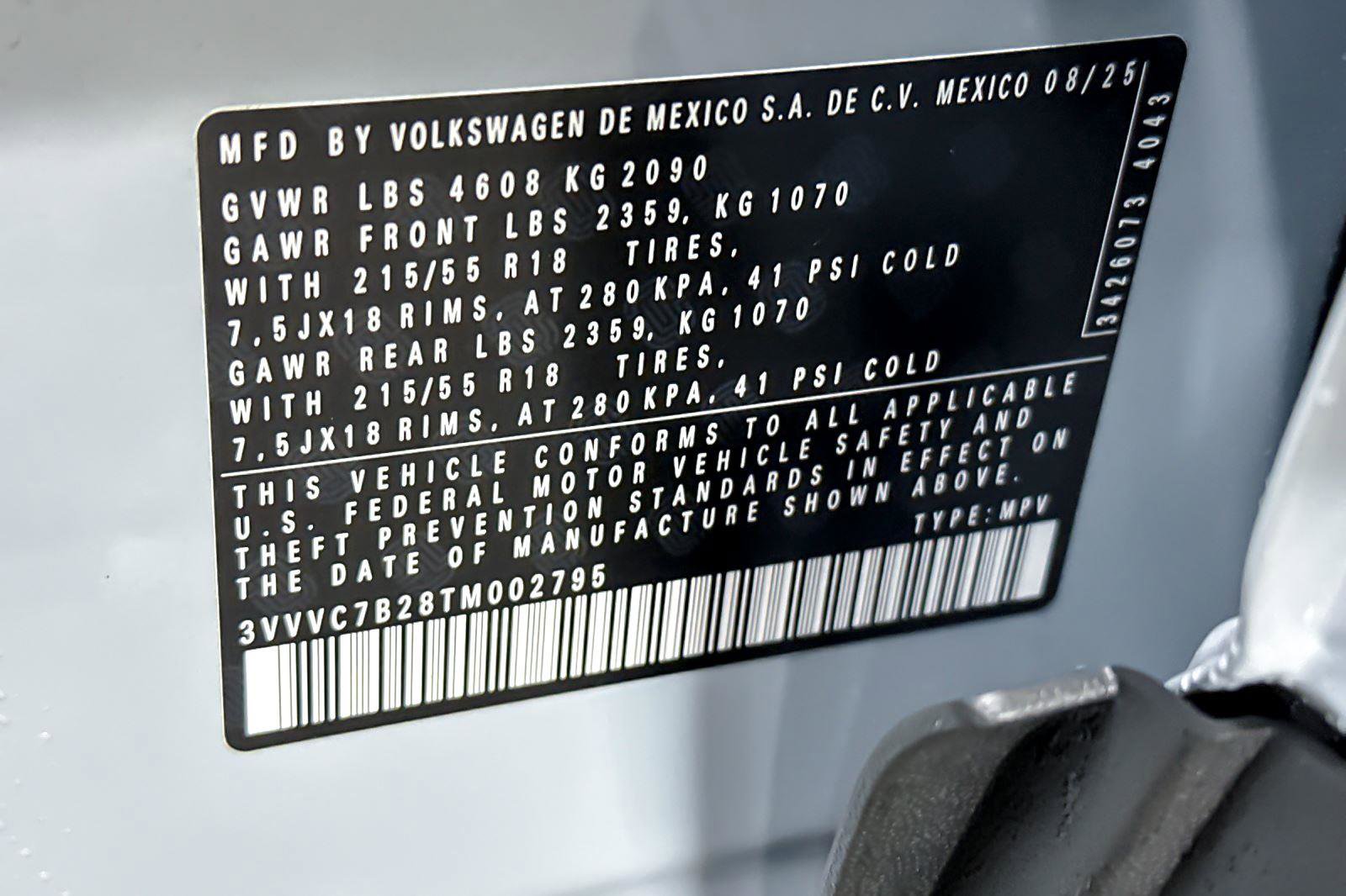 New 2026 Volkswagen Taos SE image 26