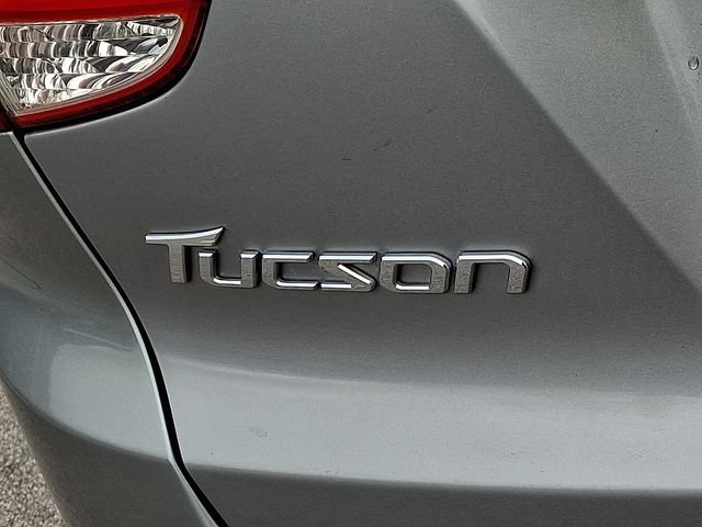 Used 2015 Hyundai Tucson SE AWD/4WD image 36