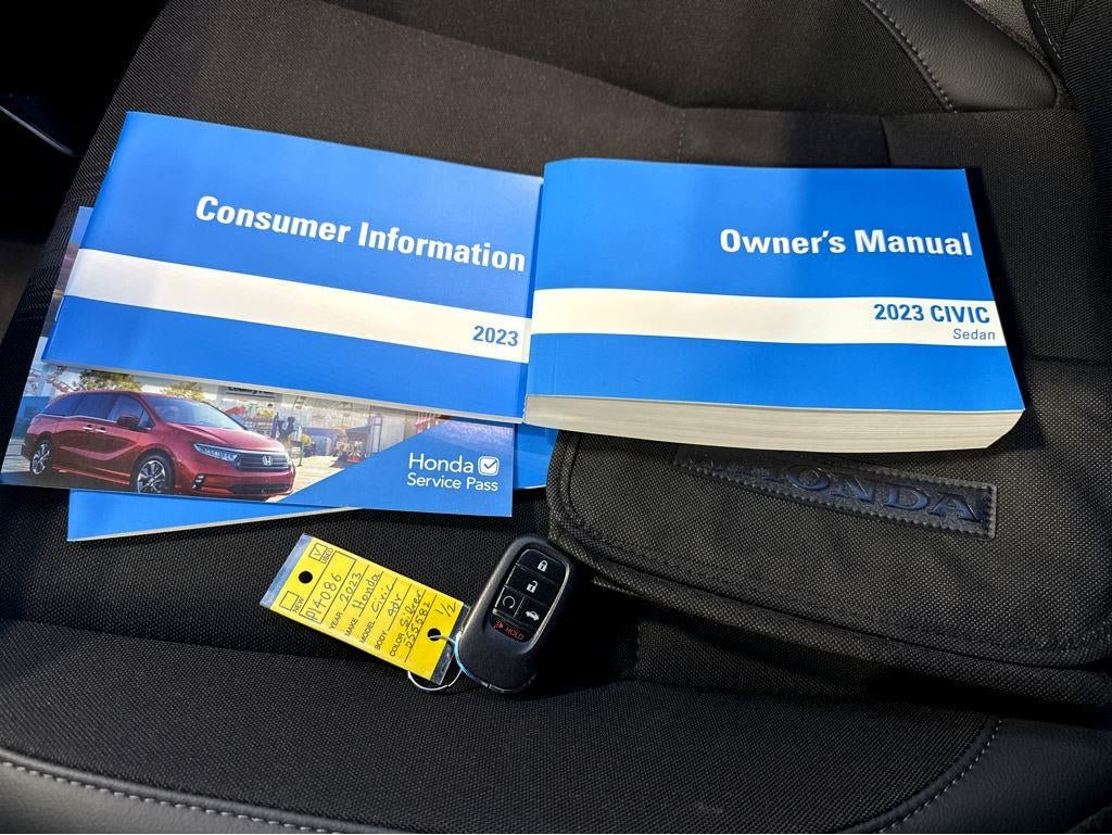 Used 2023 Honda Civic Sport image 35