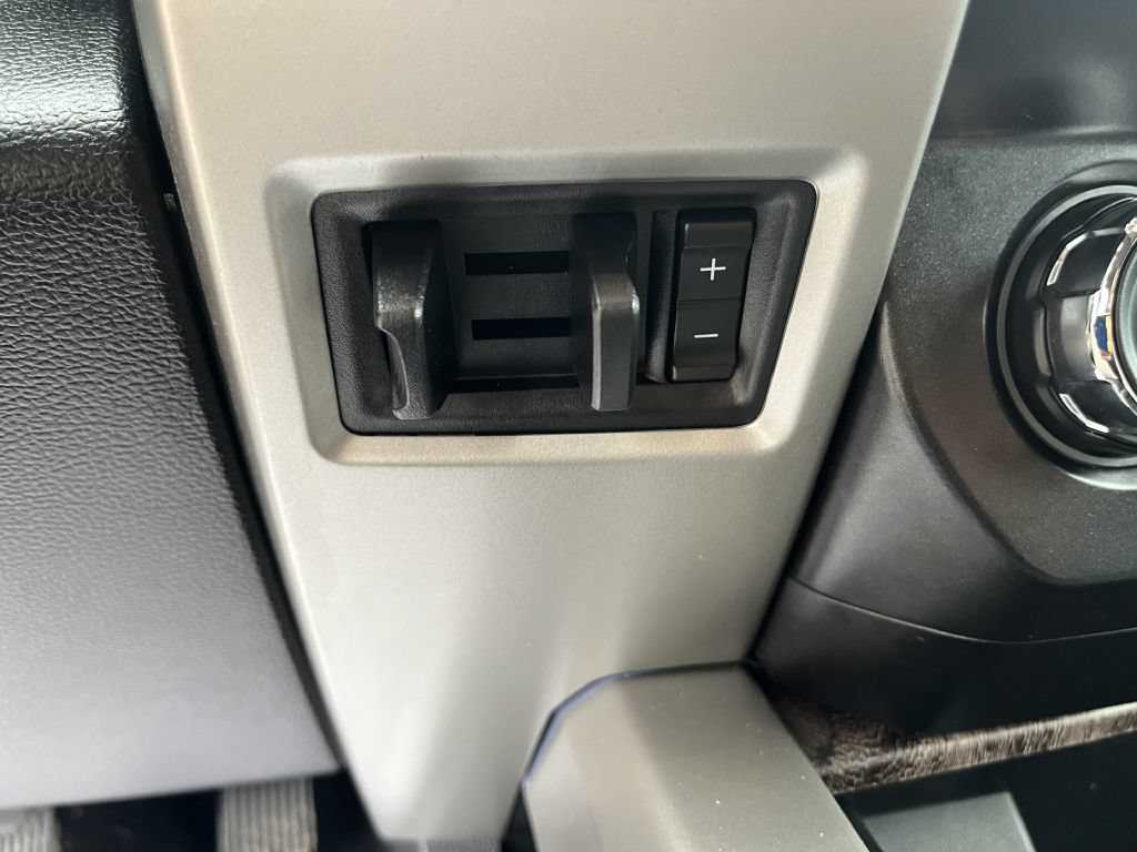 Used 2019 Ford F250 Lariat w/ Lariat Value Package AWD/4WD image 27