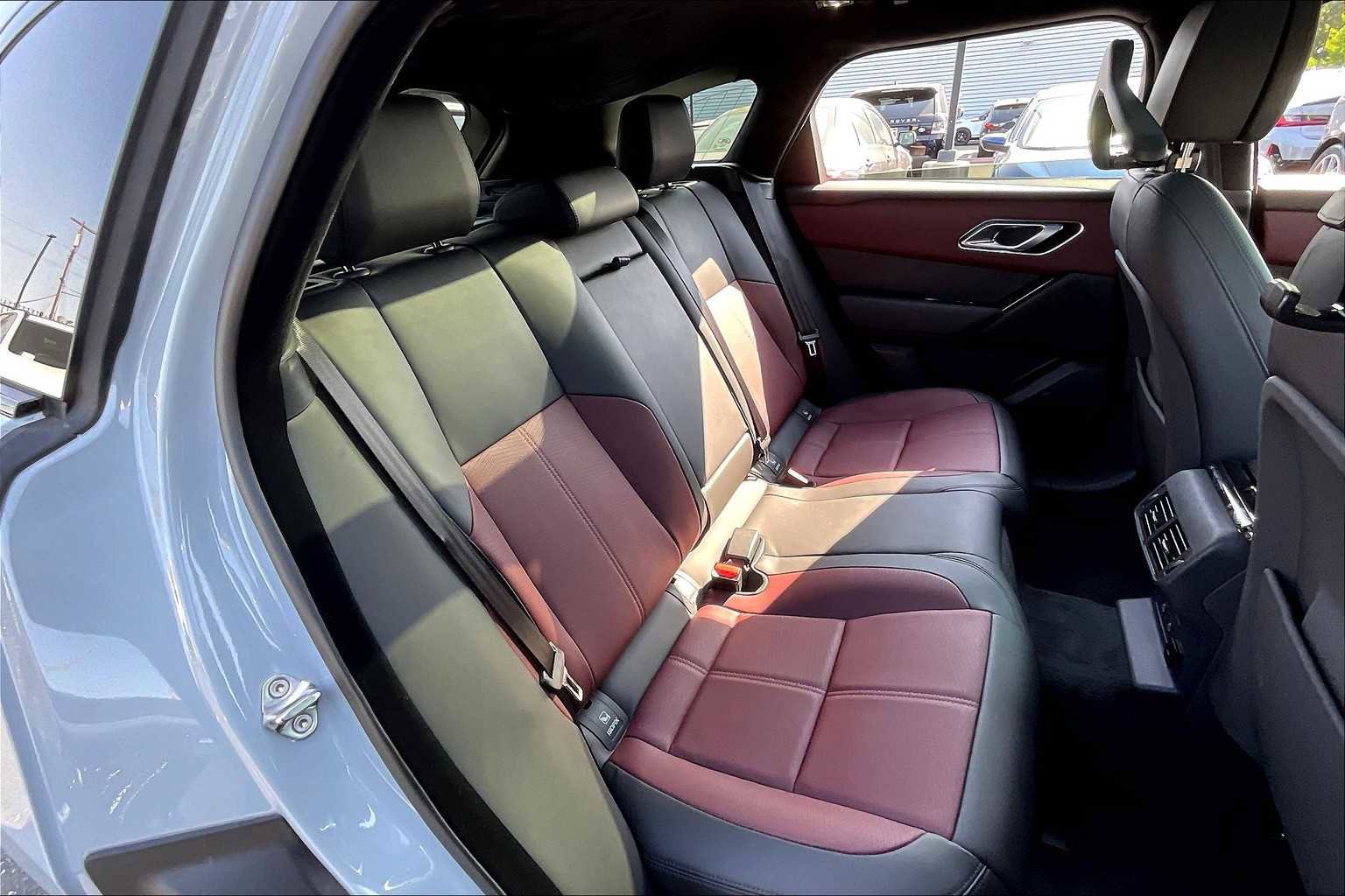 New 2026 Land Rover Range Rover Velar Autobiography image 27