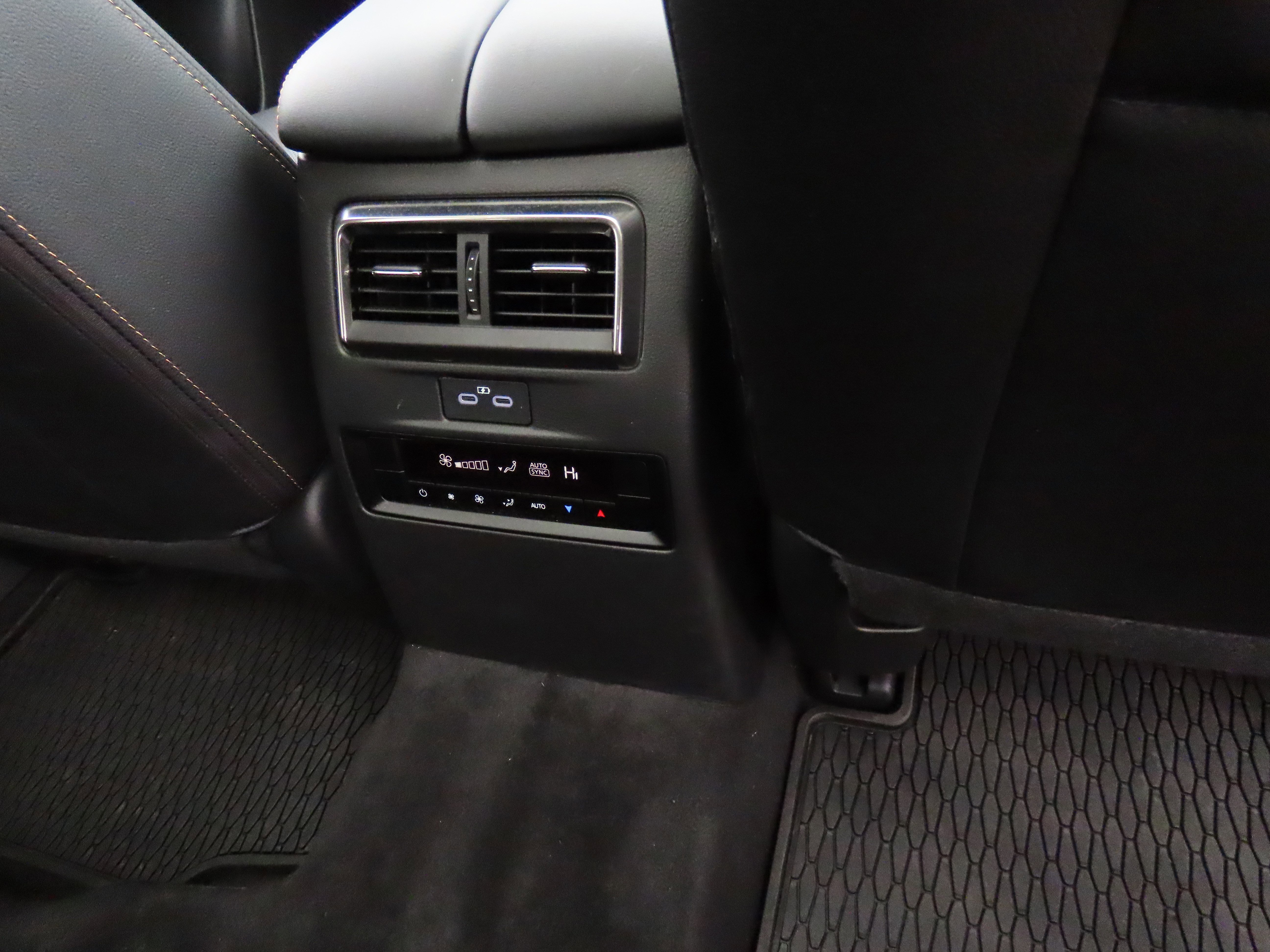 Certified 2025 MAZDA CX-90 Plug-In Hybrid w/Premium Sport image 15