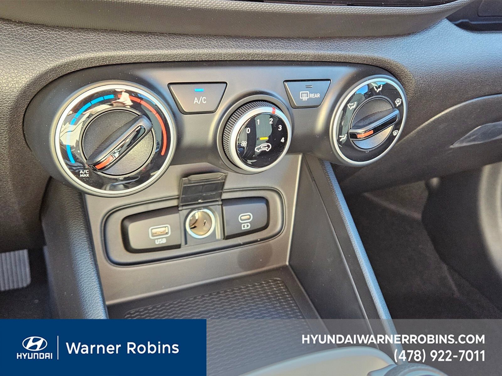 New 2026 Hyundai Venue SE image 20