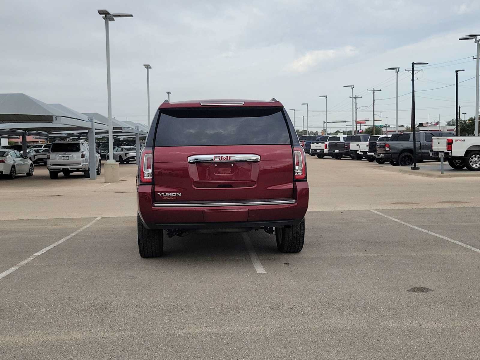 Used 2019 GMC Yukon Denali RWD image 7