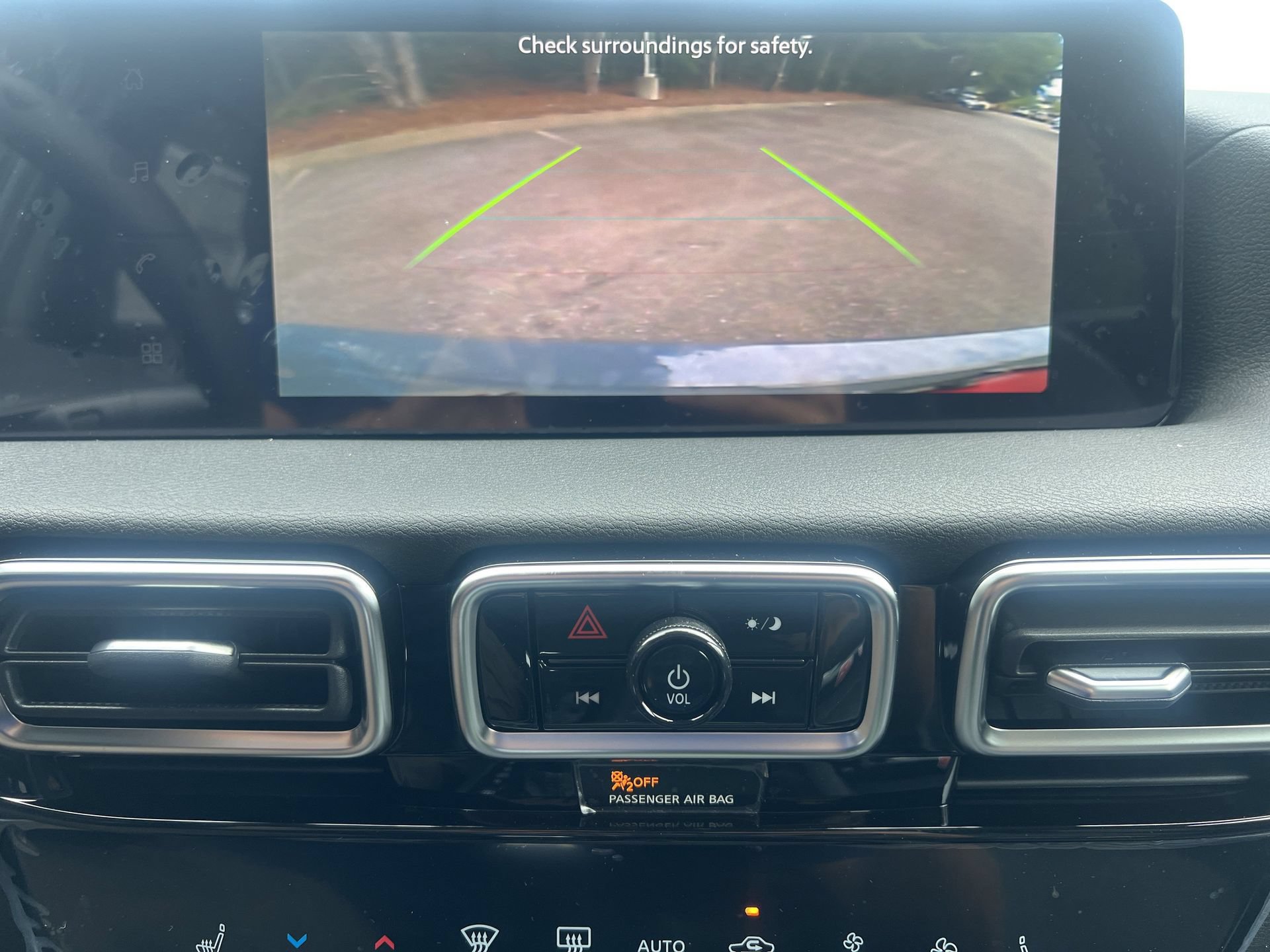 New 2026 Nissan Sentra SV w/ SV Convenience Package FWD image 5