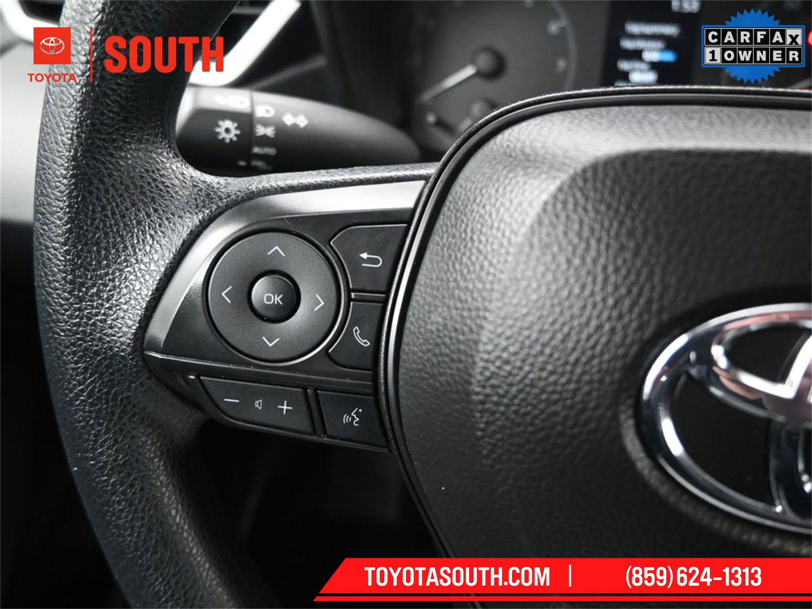 Used 2025 Toyota Corolla LE image 19