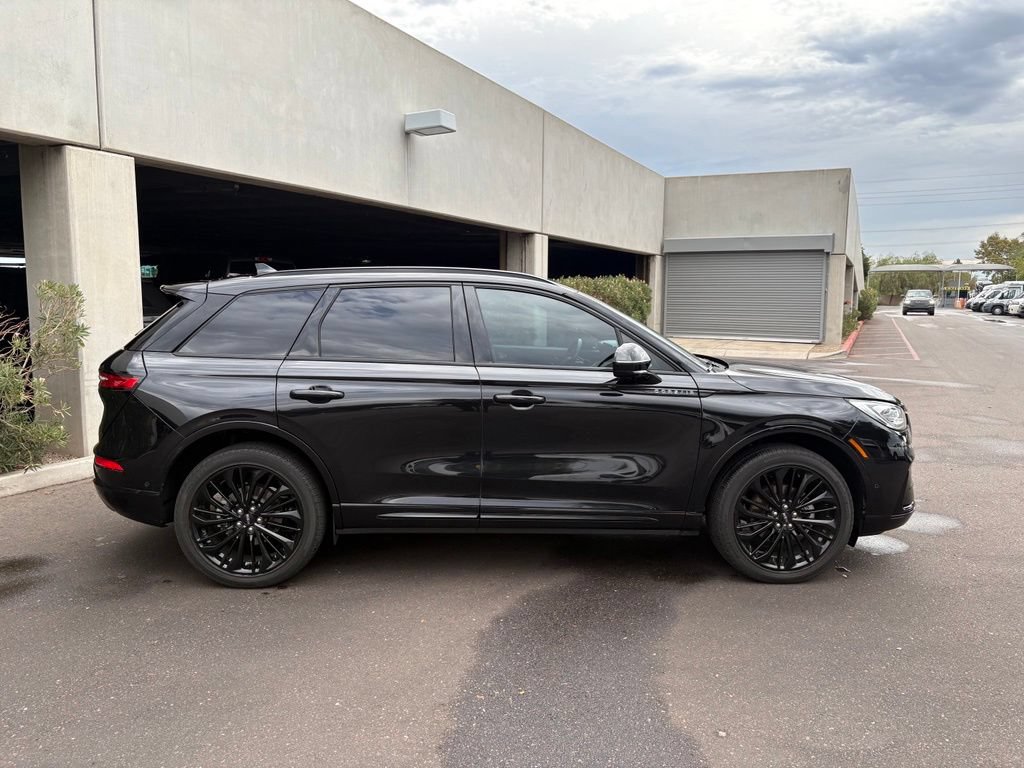 Used 2023 Lincoln Corsair Reserve w/ Equipment Group 202A AWD/4WD image 6