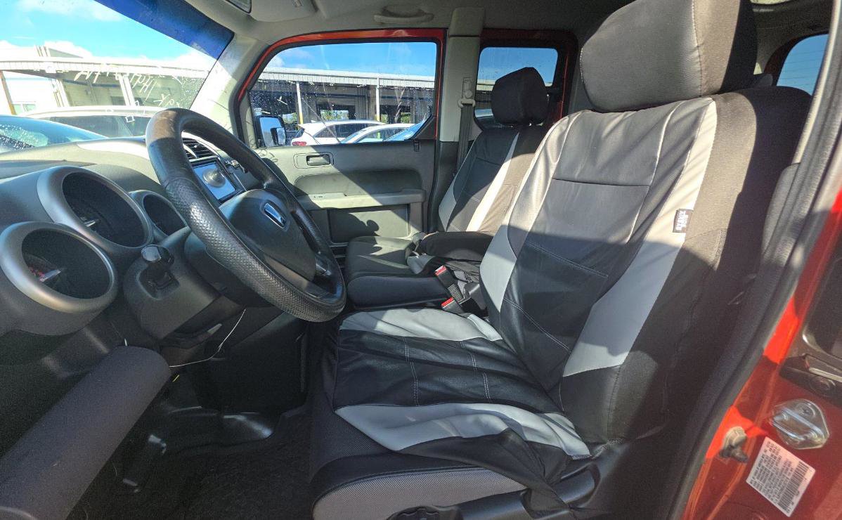 Used 2004 Honda Element EX image 7