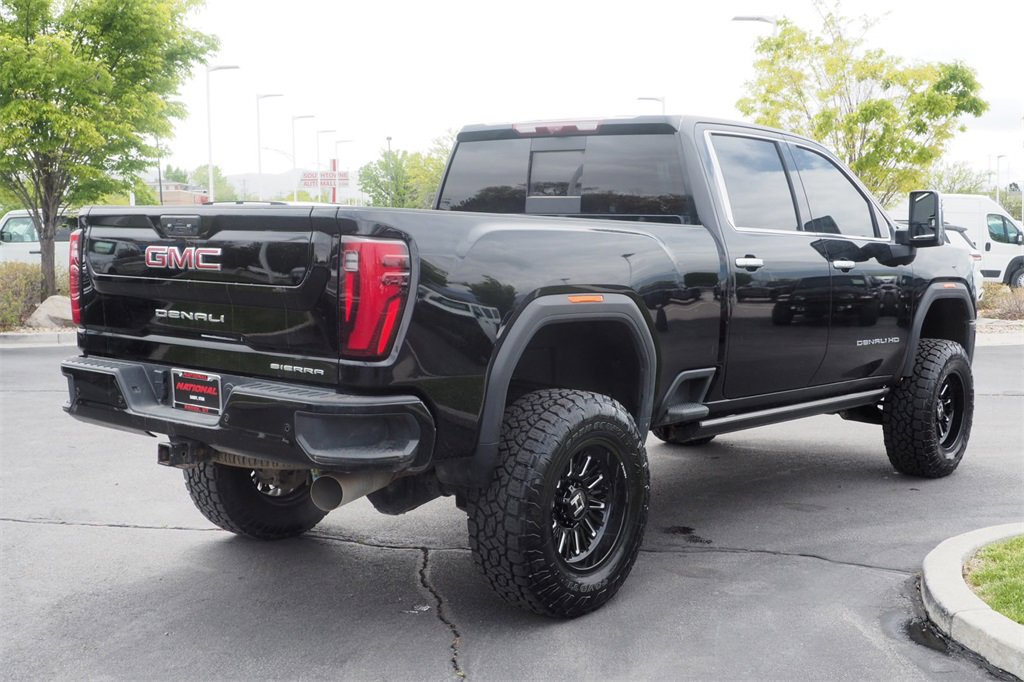 Used 2024 GMC Sierra 3500 Denali w/ Denali Reserve Package image 5