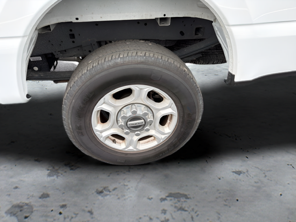 Used 2025 Ford F250 XLT AWD/4WD image 23