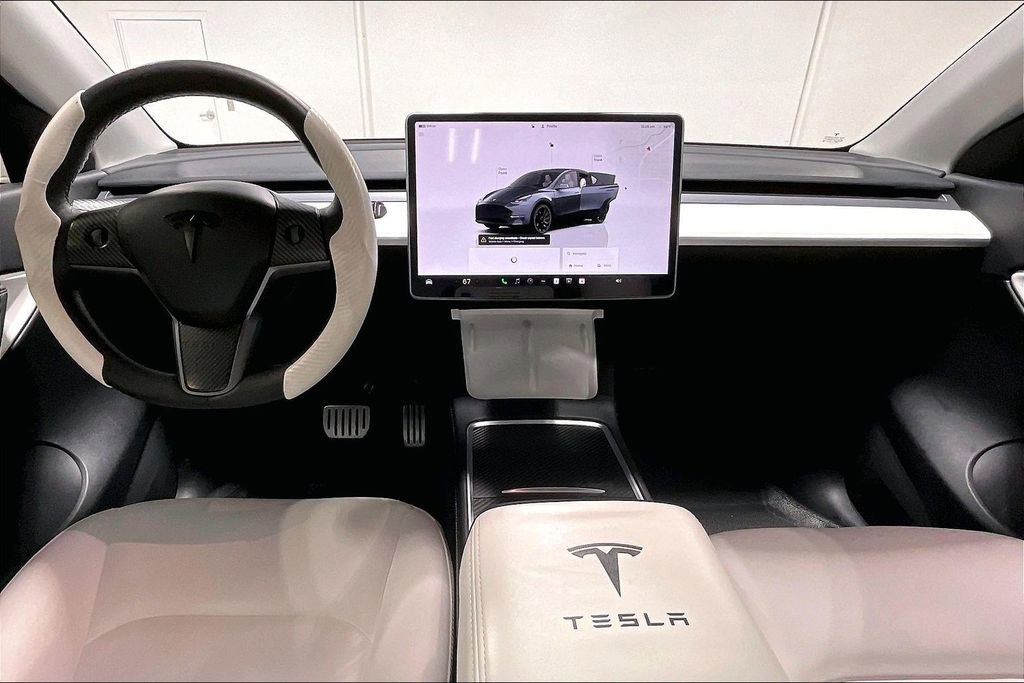 Used 2022 Tesla Model Y Performance image 18
