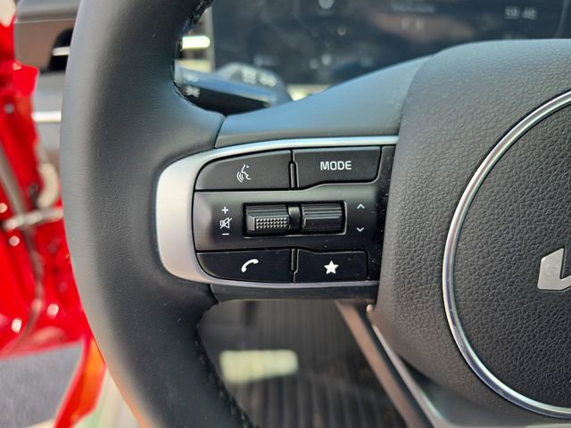 Used 2025 Kia K5 EX image 38