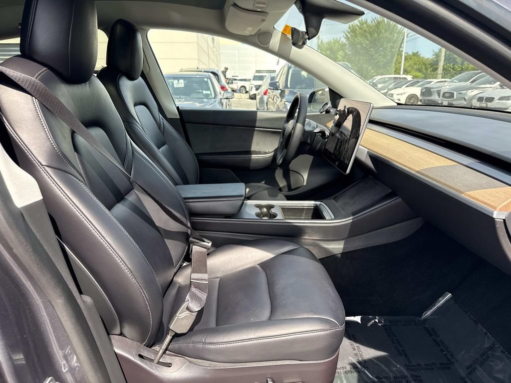 Used 2022 Tesla Model Y Performance AWD/4WD image 39