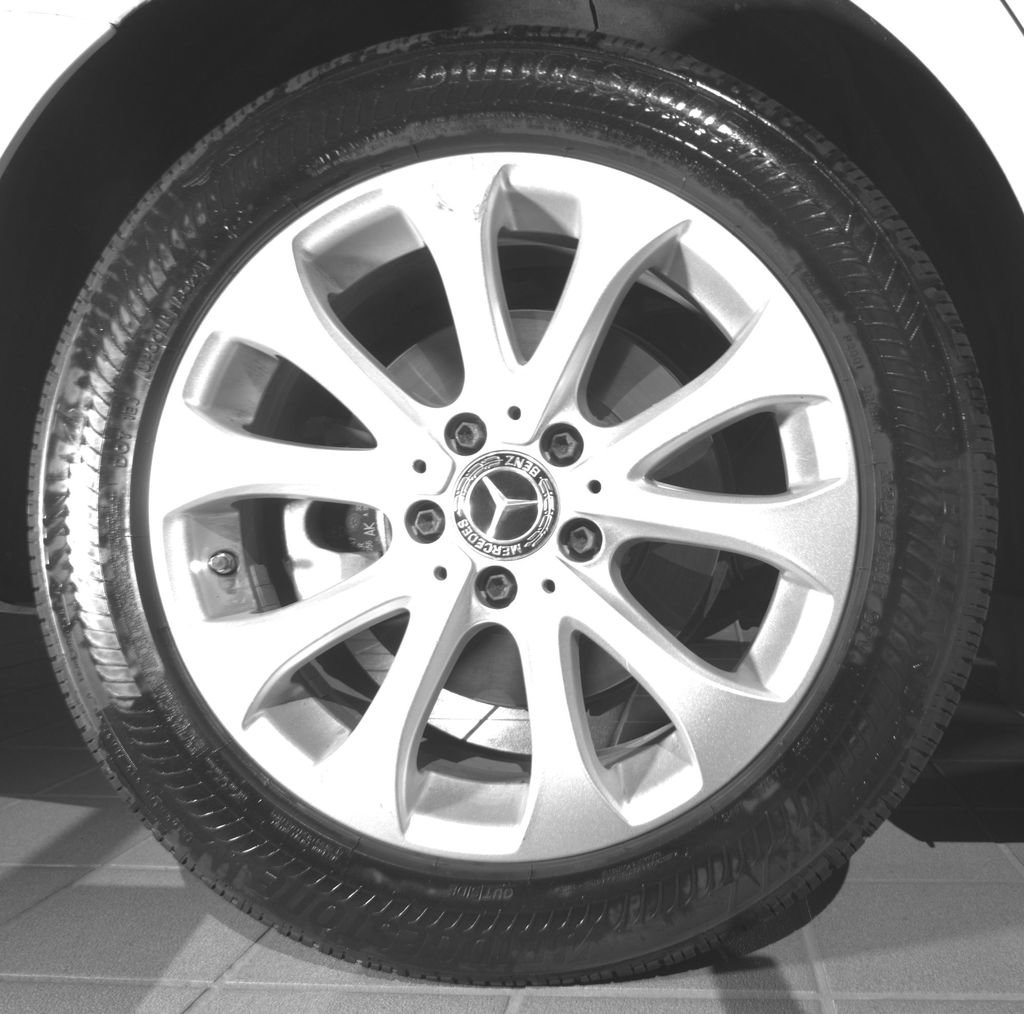 Used 2017 Mercedes-Benz E 300 4MATIC image 29