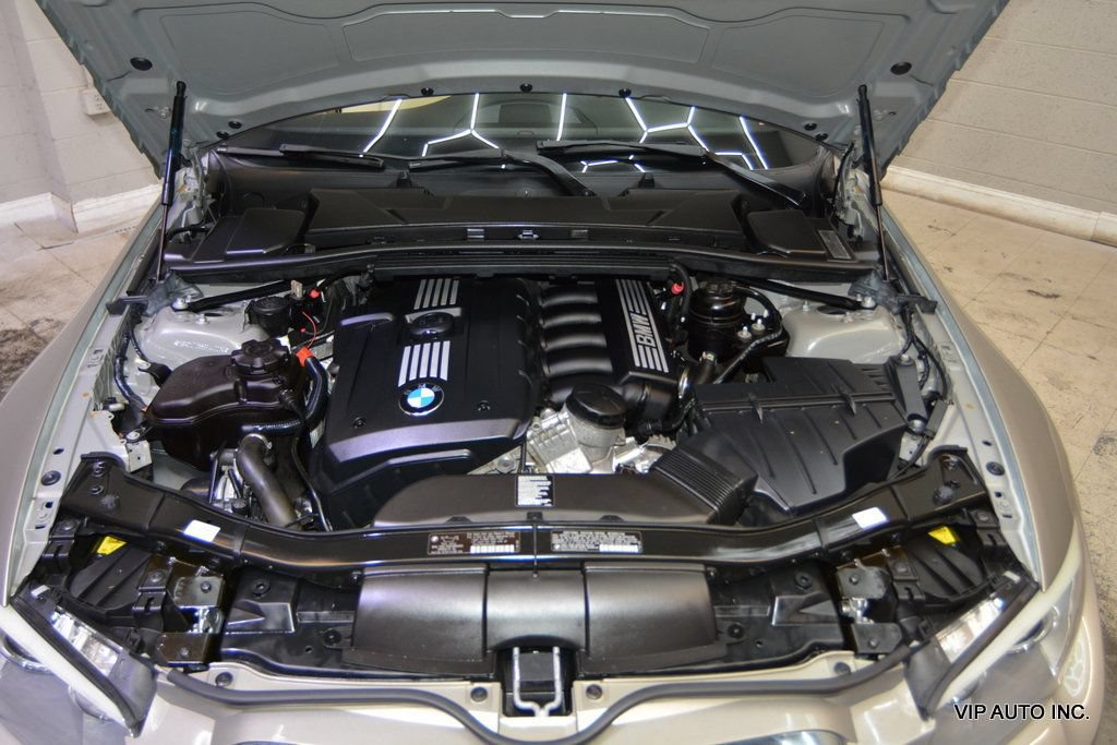 Used 2011 BMW 328i Convertible RWD image 29